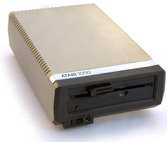 Atari 1050 Disk Drive